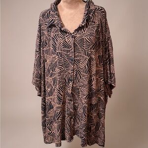 Relaxed Button-Front Leaf Print Blouse in Black and Blush